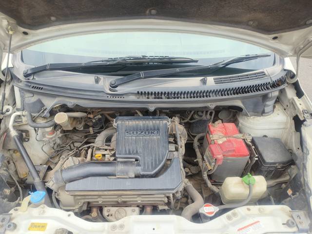 https://images10.gaadi.com/usedcar_image/4630193/original/82f2f1dca6e22c410334dbdab5b6bb08.jpg?imwidth=6402