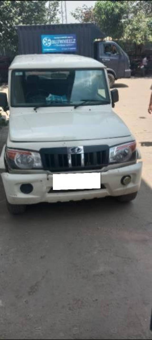 https://images10.gaadi.com/usedcar_image/4630212/original/processed_391c3b1d-9d6c-4294-b7fc-59670225c135.jpg?imwidth=6400