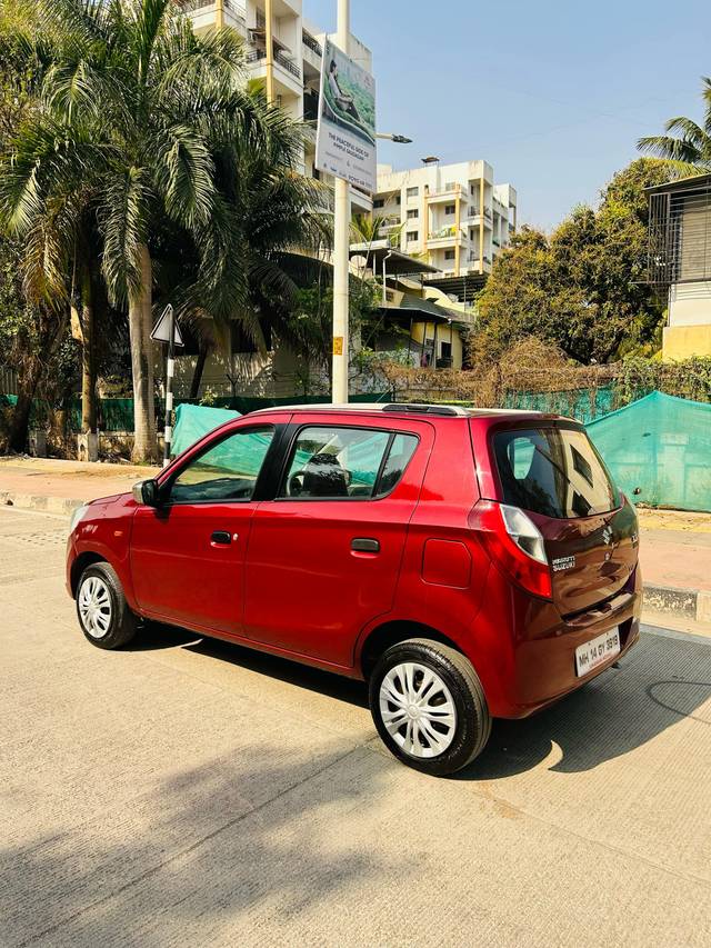 https://images10.gaadi.com/usedcar_image/4630215/original/processed_0645fdd5-fcc4-4e94-af14-da0266f265ca.jpg?imwidth=6402