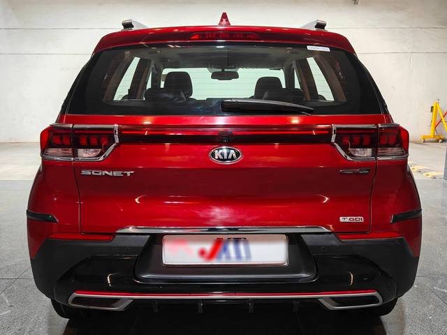 https://images10.gaadi.com/usedcar_image/4630216/original/processed_bbd11d12ec8f3507cbac5e7ba6bcee79.jpg?imwidth=6402