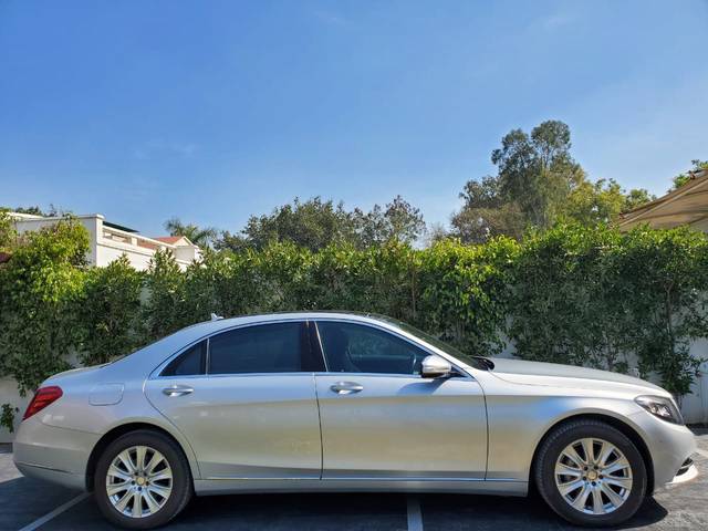 https://images10.gaadi.com/usedcar_image/4630238/original/1cabb13ca2d2a76a0018110f1dcb5ad6.jpg?imwidth=6401