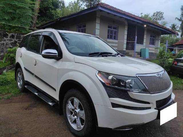https://images10.gaadi.com/usedcar_image/4630255/original/processed_9f9d6081-4fe1-4648-974d-d8fdf3fb35e6.jpg?imwidth=6400