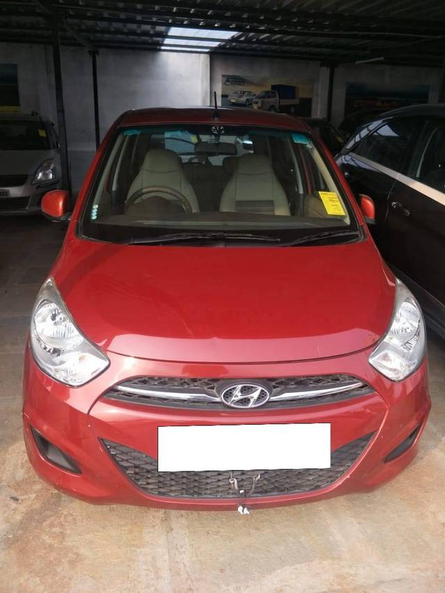 https://images10.gaadi.com/usedcar_image/4630259/original/processed_f303a0a1-e199-4d54-b48b-08a138dfafb6.jpg?imwidth=6400
