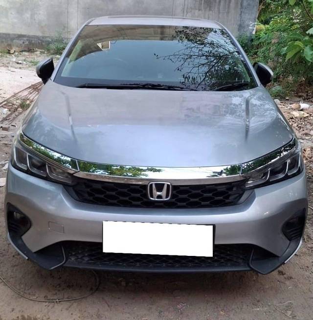 https://images10.gaadi.com/usedcar_image/4630262/original/processed_07889c26-e49a-42d2-8eb0-3123d14f3c67.jpg?imwidth=6400