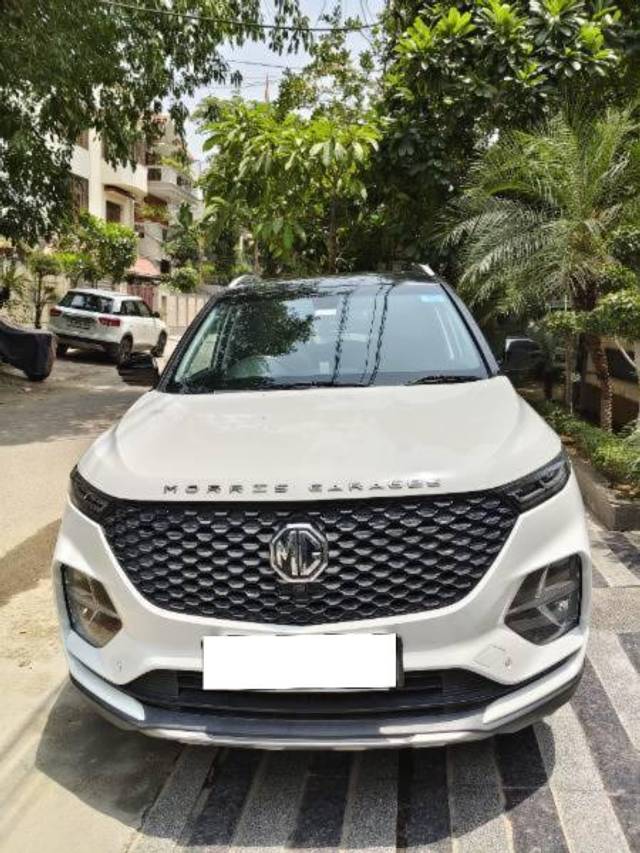 https://images10.gaadi.com/usedcar_image/4630289/original/processed_25c433d1-76a8-4708-ae0c-9ac4fd76d363.jpeg?imwidth=6402
