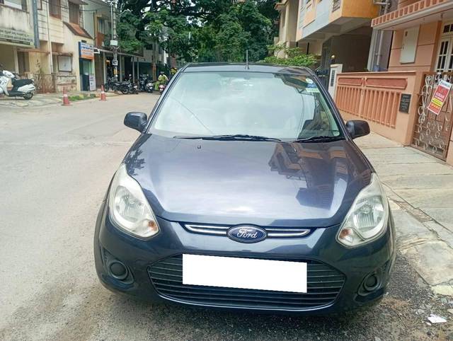 https://images10.gaadi.com/usedcar_image/4630295/original/processed_9485c6f24d20e76e0204eb15346d4261.jpg?imwidth=6400