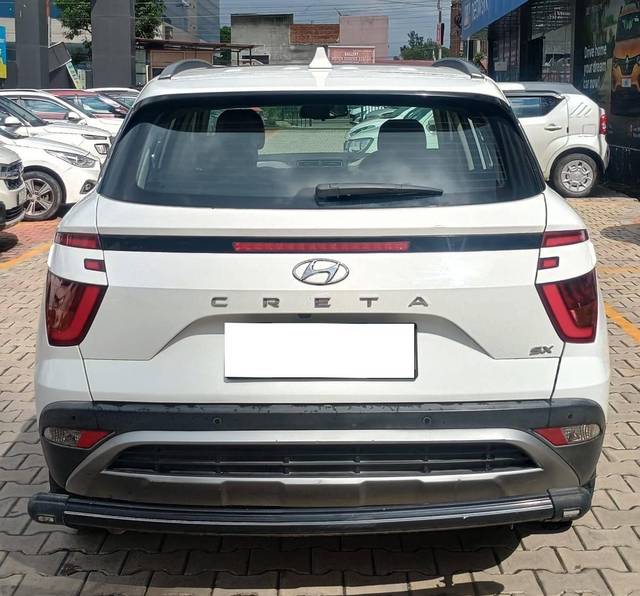 https://images10.gaadi.com/usedcar_image/4630296/original/processed_30c4d825-ad16-40cf-ad7b-bc22b4adb6b5.jpg?imwidth=6402