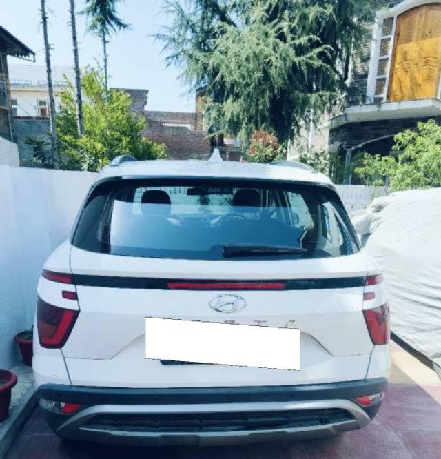 https://images10.gaadi.com/usedcar_image/4630306/original/processed_e4771146-307f-46d6-8aac-b7b607e0e9cd.jpg?imwidth=6401