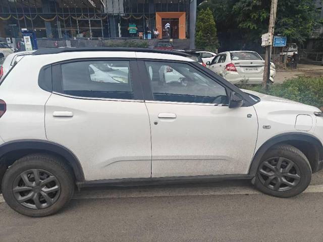 https://images10.gaadi.com/usedcar_image/4630308/original/processed_7b280862-6d7c-4bea-a464-d20fbd3e9821.jpg?imwidth=6401