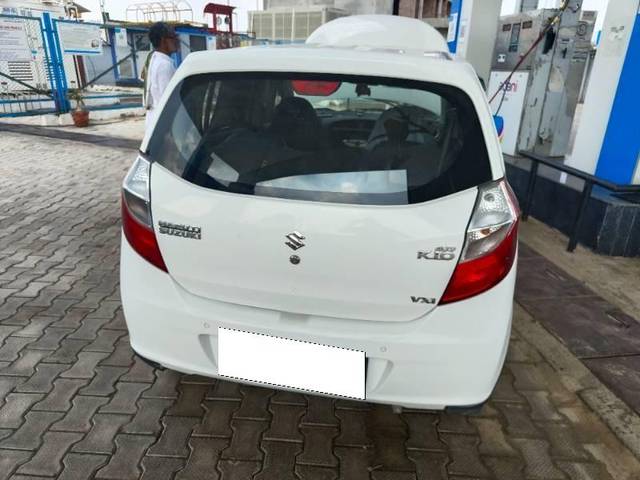 https://images10.gaadi.com/usedcar_image/4630317/original/processed_3944d204-edf1-4e2a-ad64-4a42f474b22a.jpg?imwidth=6401