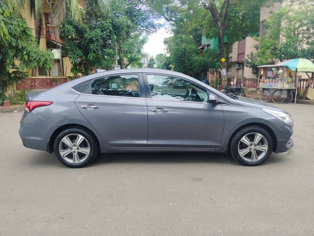 https://images10.gaadi.com/usedcar_image/4630325/original/285ad48ecf20473aa82a790fd6cc3798.jpg?imwidth=6401