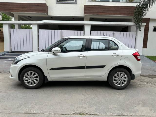 https://images10.gaadi.com/usedcar_image/4630338/original/processed_f93af23d2990100404fbc3ca17c72e89.jpg?imwidth=6402
