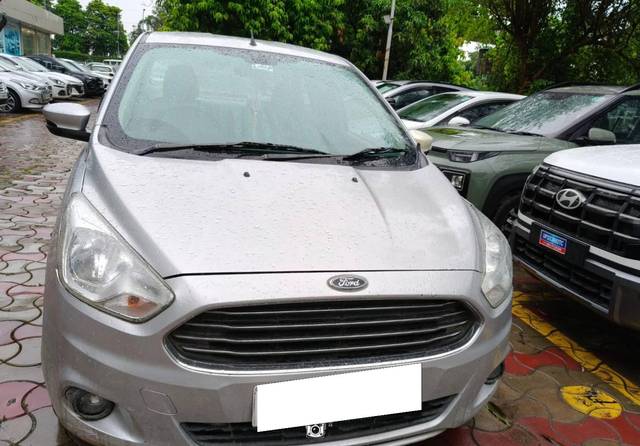 https://images10.gaadi.com/usedcar_image/4630346/original/processed_1fcea148d2ee68e515097bbc4d4991ef.jpg?imwidth=6400