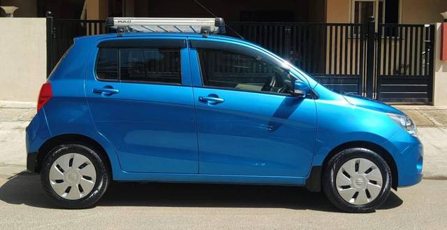 https://images10.gaadi.com/usedcar_image/4630385/original/processed_2358b10c787539bb2ac2f0f6e76576e5.jpg?imwidth=6401
