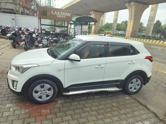 https://images10.gaadi.com/usedcar_image/4630424/original/processed_14811680daf8d8c1388747ccf3e4eaeb.jpg?imwidth=6400