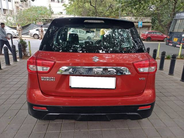 https://images10.gaadi.com/usedcar_image/4630426/original/processed_6c6ffd90144fcfcc177ee2185a5a9b3e.jpg?imwidth=6401
