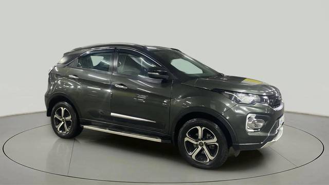 https://images10.gaadi.com/usedcar_image/4630432/original/898738084d862e9a30fa70f48d42017c.jpg?imwidth=6400