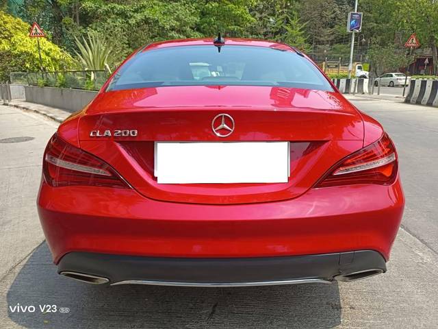 https://images10.gaadi.com/usedcar_image/4630449/original/processed_fb0072e7fd802af6d5da4e37c6728a2b.jpg?imwidth=6402
