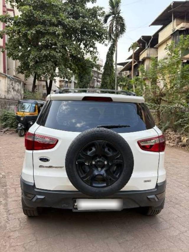 https://images10.gaadi.com/usedcar_image/4630460/original/processed_8c061426-1b34-4e23-ba91-4b91825dd4c9.jpeg?imwidth=6401