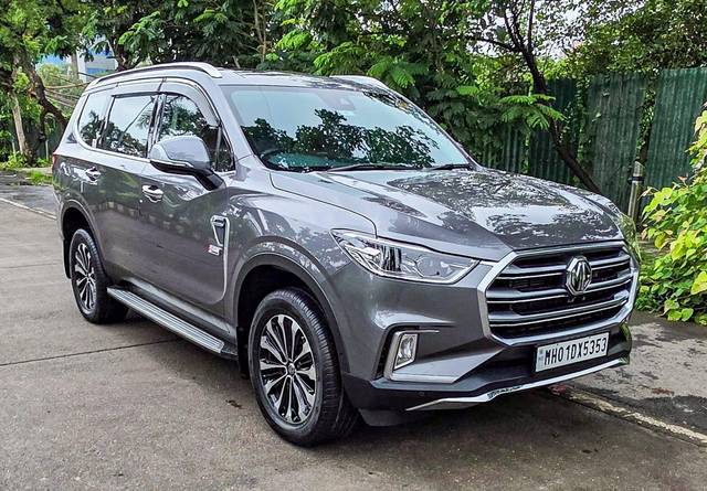 https://images10.gaadi.com/usedcar_image/4630479/original/processed_c28216c60836e1a814f12c830d19adb8.jpg?imwidth=6400