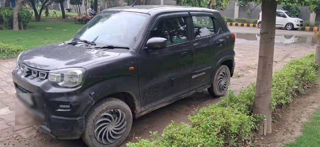 https://images10.gaadi.com/usedcar_image/4630480/original/759e109b-4f9e-4dbf-89db-ab92f6bf01c9.png?imwidth=6402