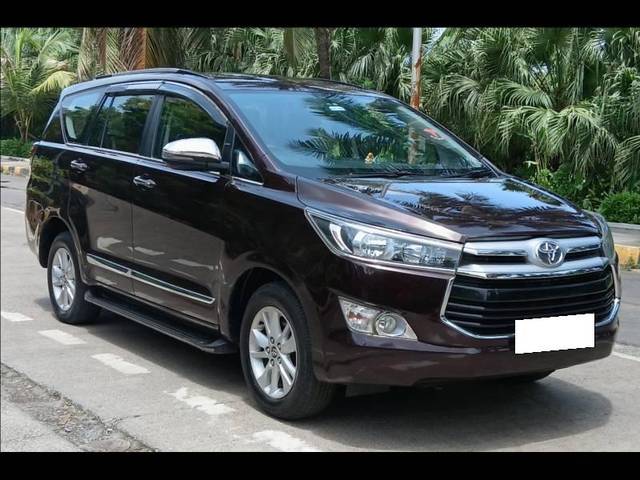 https://images10.gaadi.com/usedcar_image/4630491/original/processed_d39ff99cce86596f82a8658de5d88dfb.jpg?imwidth=6400