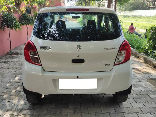 https://images10.gaadi.com/usedcar_image/4630506/original/processed_bed17275-e199-470f-80da-40475ab072d6.jpg?imwidth=6401