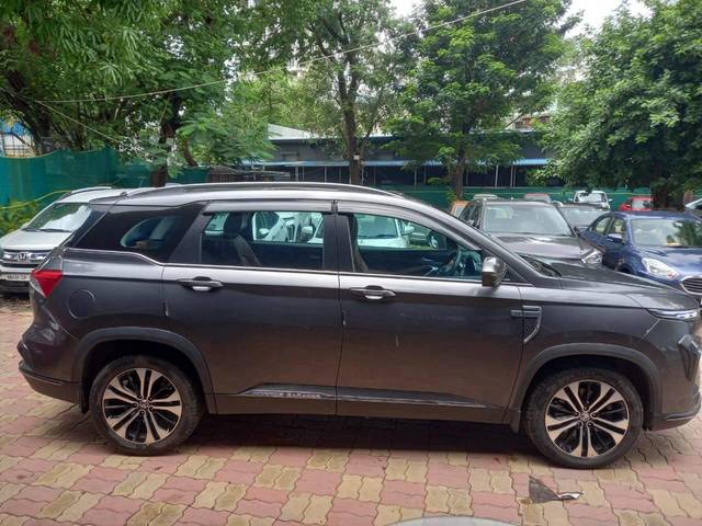 https://images10.gaadi.com/usedcar_image/4630513/original/processed_e3832dc72e061d5b2820e65c14574396.jpeg?imwidth=6401