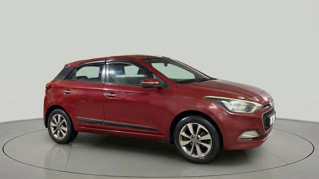 https://images10.gaadi.com/usedcar_image/4630517/original/e13e0547443bcfa0e9f83bef38f44e31.jpg?imwidth=6400