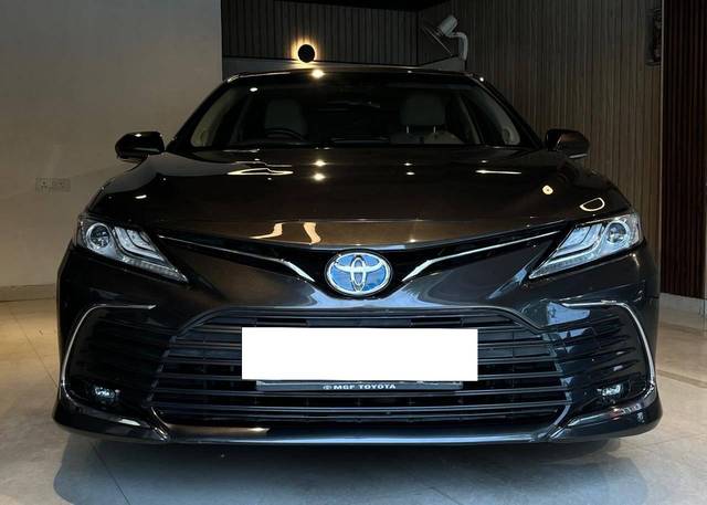 https://images10.gaadi.com/usedcar_image/4630589/original/processed_1ee72c6d-7ee6-41f5-a2a6-3bf0864fdaf3.jpg?imwidth=6400