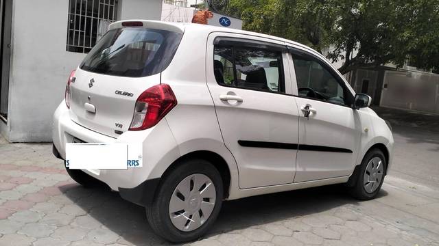 https://images10.gaadi.com/usedcar_image/4630590/original/processed_5d268ad04fc21e32e87a0e76dfcaefdd.jpg?imwidth=6402