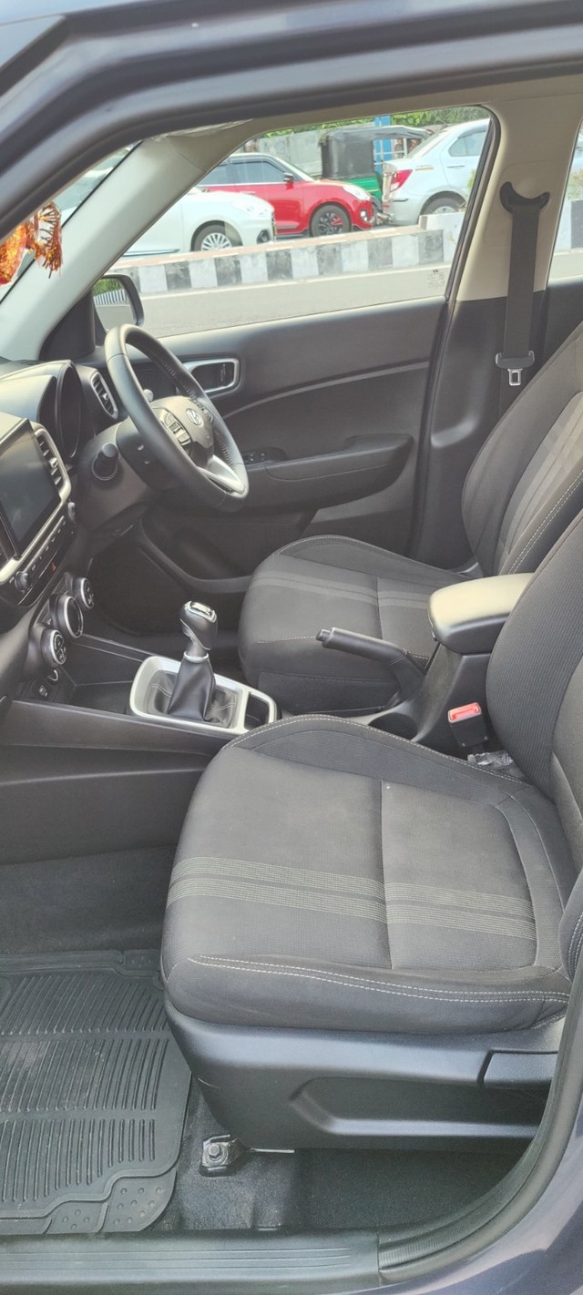 Hyundai Venue SX Diesel Second-hand 2021 Hyundai Venue SX Diesel for sale in Visakhapatnam-8