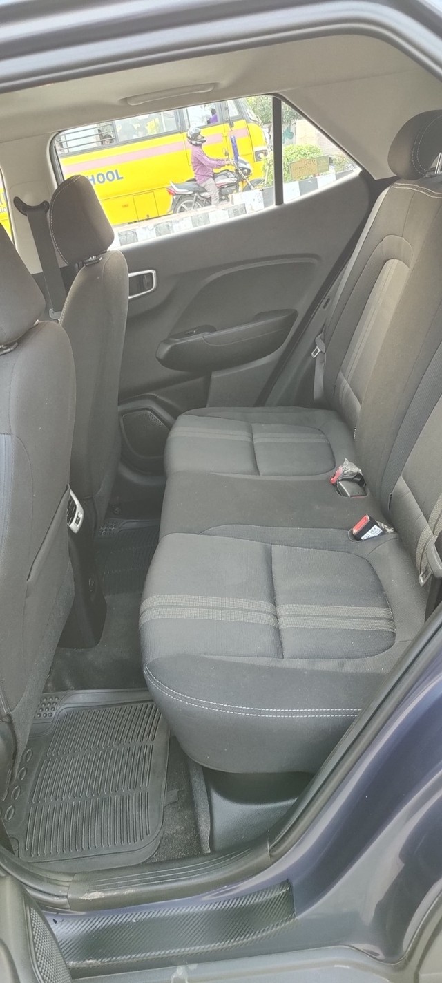 Hyundai Venue SX Diesel Second-hand 2021 Hyundai Venue SX Diesel for sale in Visakhapatnam-9