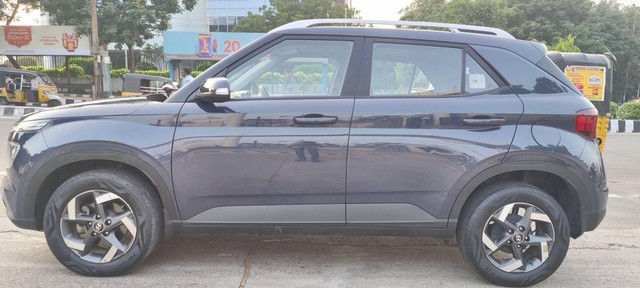 Hyundai Venue SX Diesel Second-hand 2021 Hyundai Venue SX Diesel for sale in Visakhapatnam-3