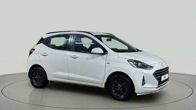https://images10.gaadi.com/usedcar_image/4630597/original/3be296fdf3df0a2153c1cf2d4f2ad0b1.jpg?imwidth=6400