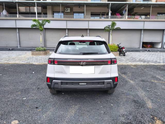 https://images10.gaadi.com/usedcar_image/4630609/original/processed_8acd8546bd81e2526041db321c7cfced.jpg?imwidth=6402