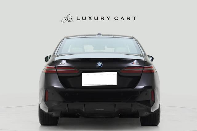 https://images10.gaadi.com/usedcar_image/4630615/original/processed_1a818b2e78436235525ae137be5abcb9.jpg?imwidth=6402