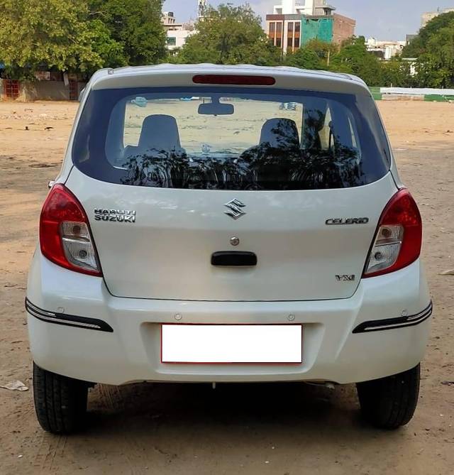 https://images10.gaadi.com/usedcar_image/4630617/original/processed_09c946b4b3d7a2eb83293ff265fbb5e7.jpg?imwidth=6402