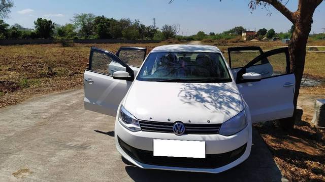 https://images10.gaadi.com/usedcar_image/4630653/original/processed_43db762a-5cbf-4207-9c3d-3e79531e41eb.jpg?imwidth=6400