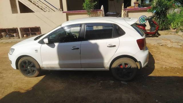 https://images10.gaadi.com/usedcar_image/4630653/original/processed_cf3ba30a-a5d6-4775-8ea1-76f7760df03c.jpg?imwidth=6402