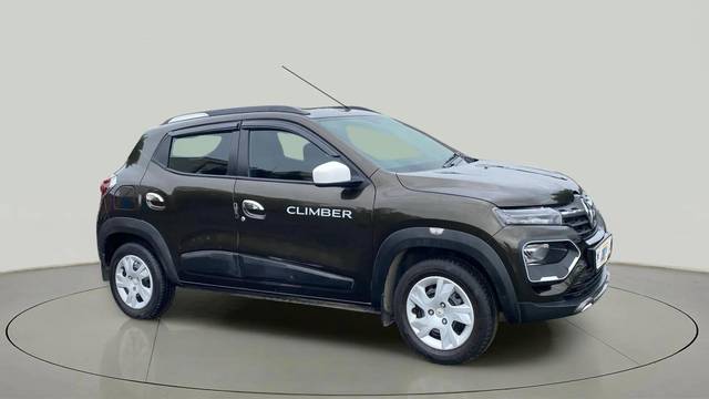 https://images10.gaadi.com/usedcar_image/4630658/original/cee605fb1e7477ae80d6b25c5eedce5f.jpg?imwidth=6400
