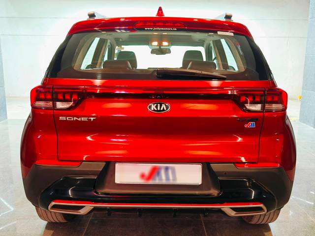 https://images10.gaadi.com/usedcar_image/4630668/original/processed_5052407ec41ead4b8e7bd5abda2526a7.jpg?imwidth=6402