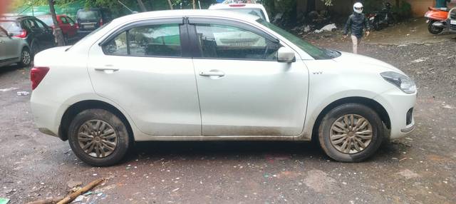 https://images10.gaadi.com/usedcar_image/4630669/original/cb53e9f1303bee0c69da9cbd0e1f32ad.jpg?imwidth=6401