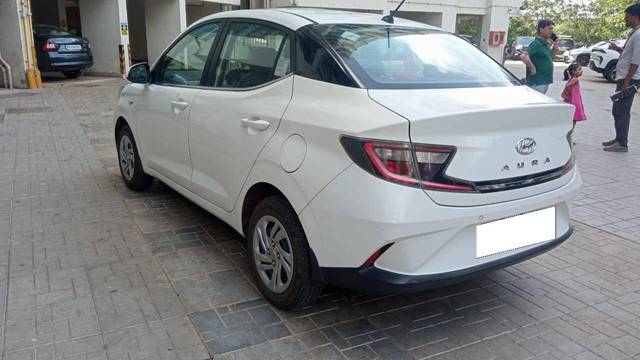 https://images10.gaadi.com/usedcar_image/4630697/original/processed_5a66da29c5c41ec6fdef83ce416f1322.jpg?imwidth=6402