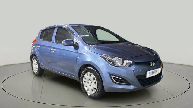 https://images10.gaadi.com/usedcar_image/4630711/original/0d33260e3af75a27d0c907929da13944.jpg?imwidth=6400