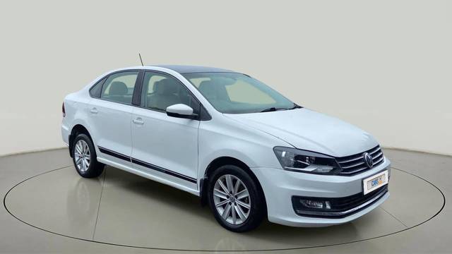 https://images10.gaadi.com/usedcar_image/4630716/original/1e0057e5edded2d5900217f5b4773bb7.jpg?imwidth=6400
