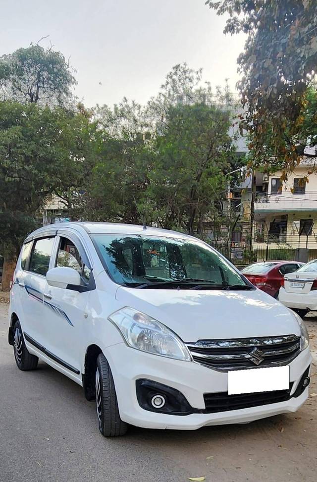 https://images10.gaadi.com/usedcar_image/4630792/original/processed_74367ae6b45e88dd56513bef08f26fb5.jpg?imwidth=6400