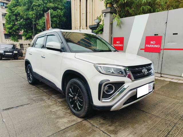 https://images10.gaadi.com/usedcar_image/4630801/original/processed_95da4a6916f3dd331fa951f9b37771b0.jpeg?imwidth=6400