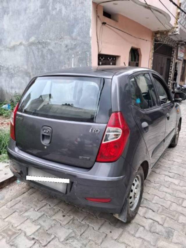 https://images10.gaadi.com/usedcar_image/4630807/original/processed_844bb2d0-03e1-4cdf-a999-ab1743cdeaac.jpeg?imwidth=6400