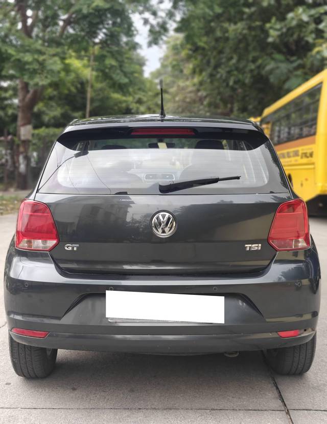 https://images10.gaadi.com/usedcar_image/4630808/original/processed_a1dc89a23155b6aee897eeb7ee819f58.jpg?imwidth=6402